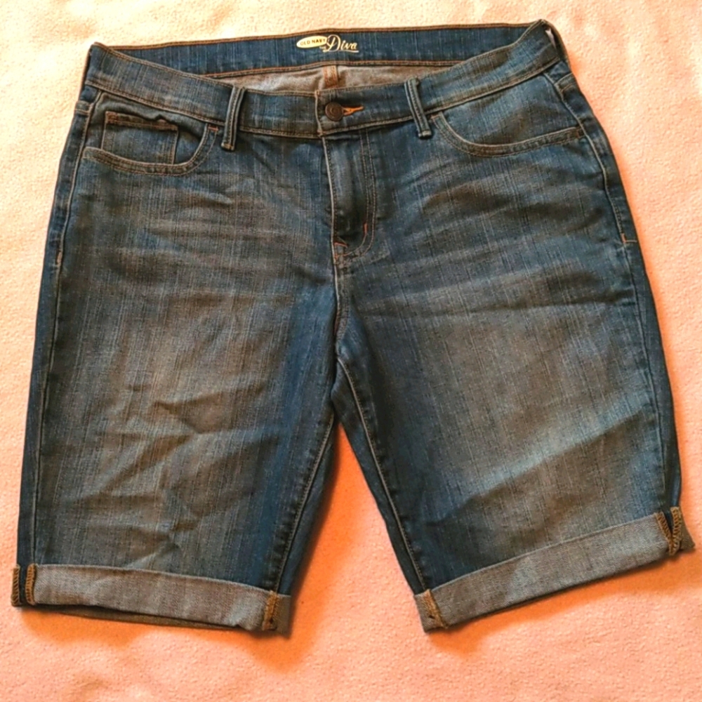 Old Navy Jean Shorts size 10